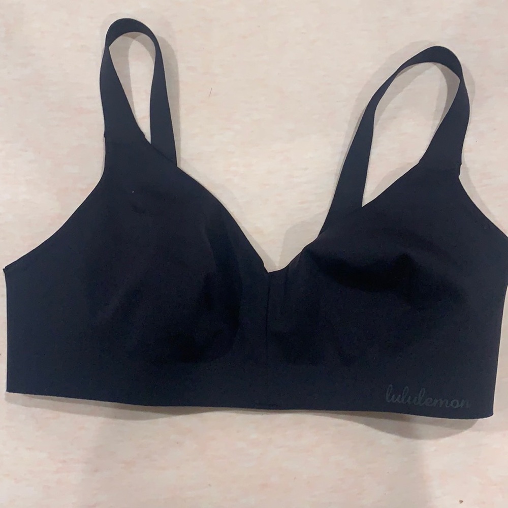 Lululemon black Like Nothing Bra 34C